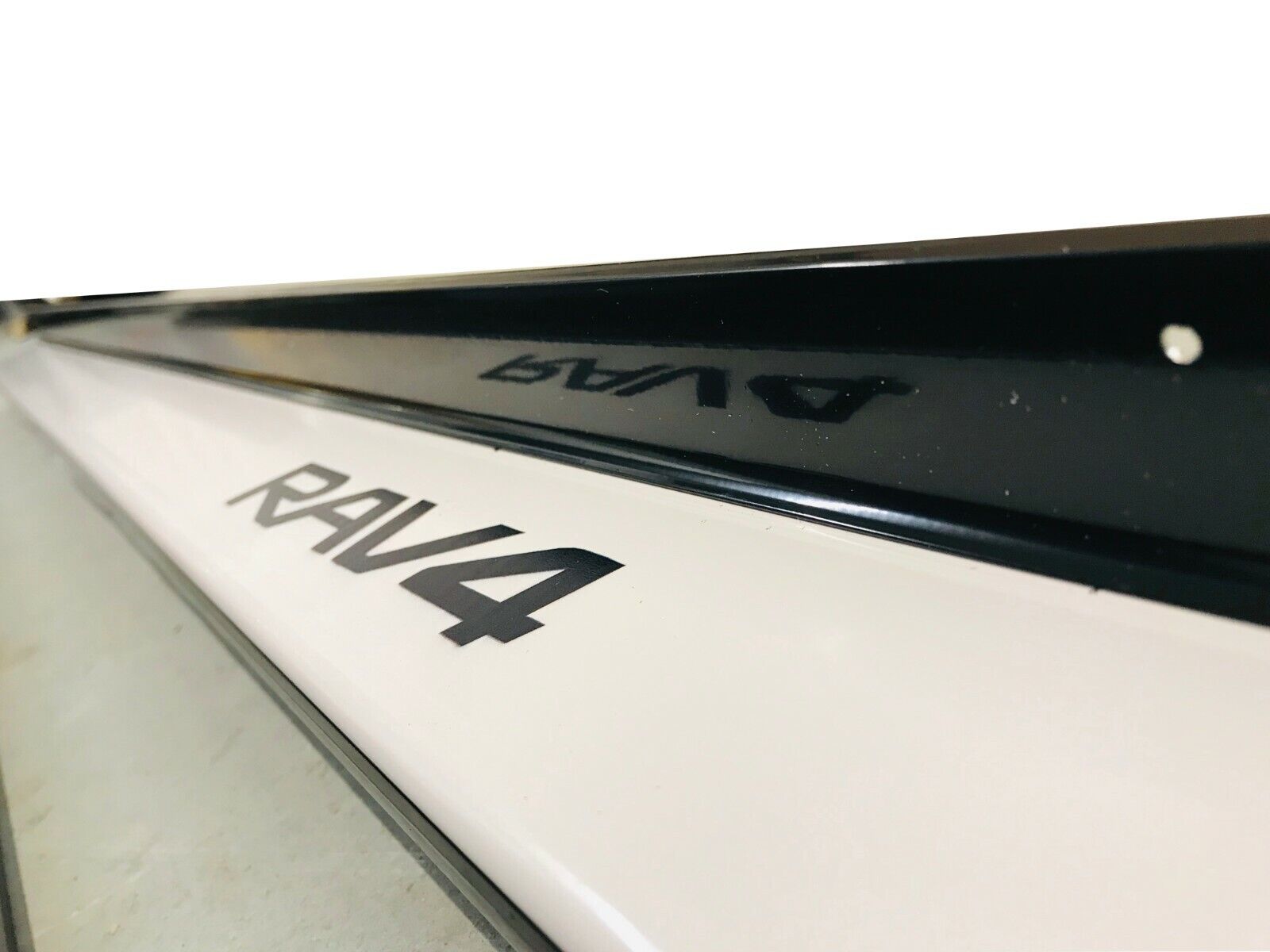 FOR TOYOTA RAV4 SIDE STEPS RUNNING BOARDS NEW DESIGN 100% OEM FIT 2006-2012